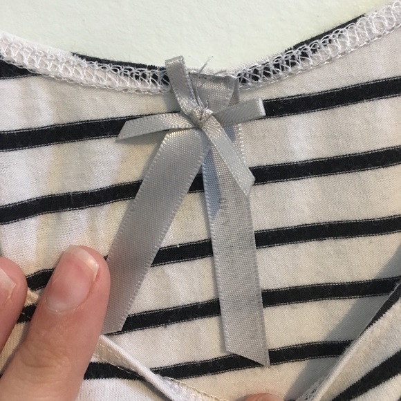 🌞 Crop Tee - Picture 3 of 3